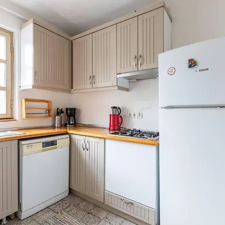 아파트 Gorgeous Cozy Bright 1bd Pad! #350 이스탄불